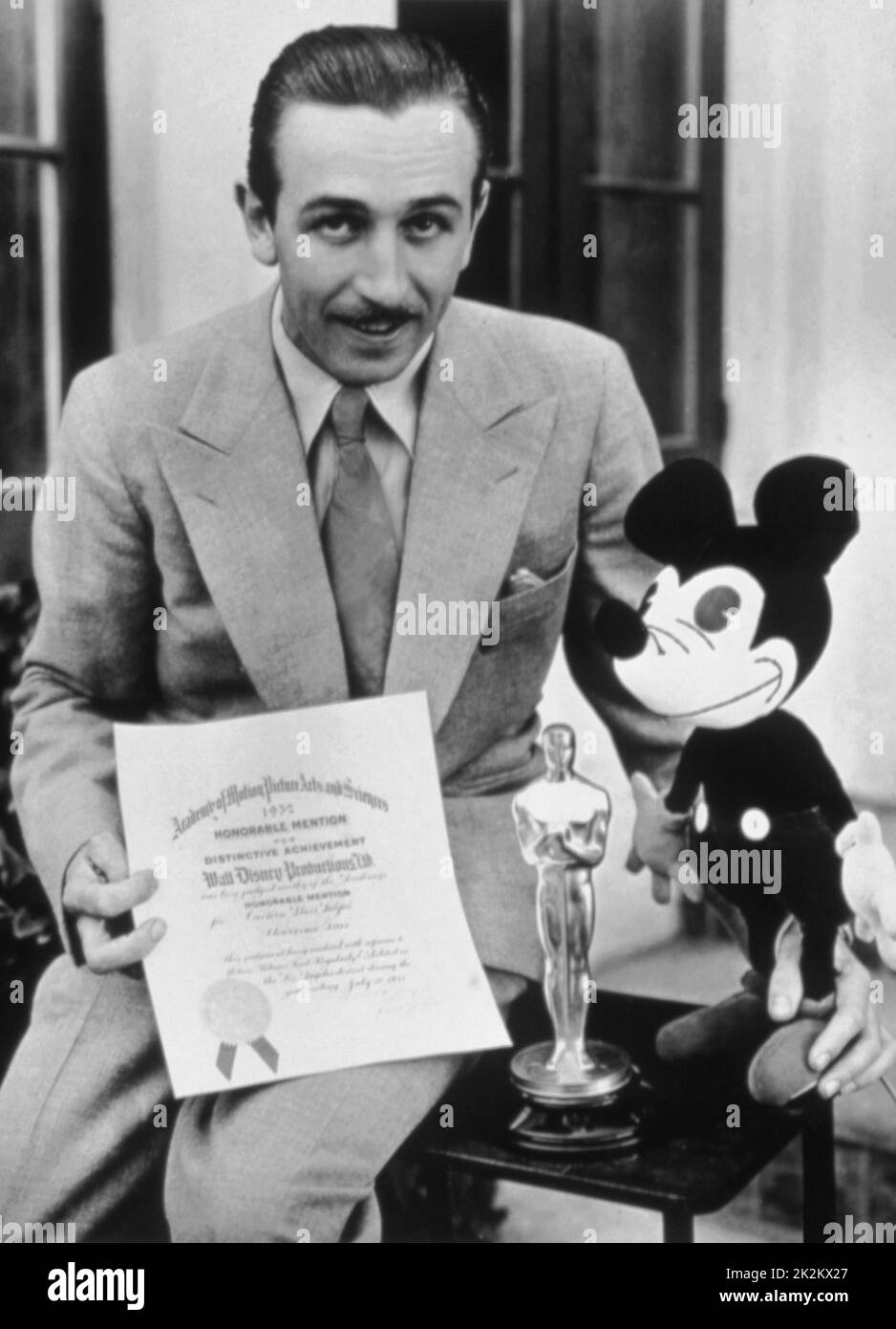 Walt Disney oscar 1932 Best Short Subject, Cartoons for Flowers and