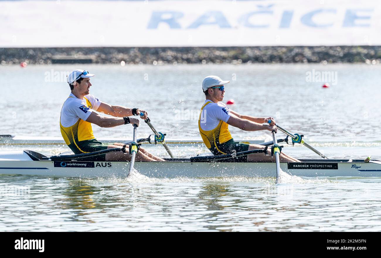 Mens double sculls semifinals hi-res stock photography and images - Alamy