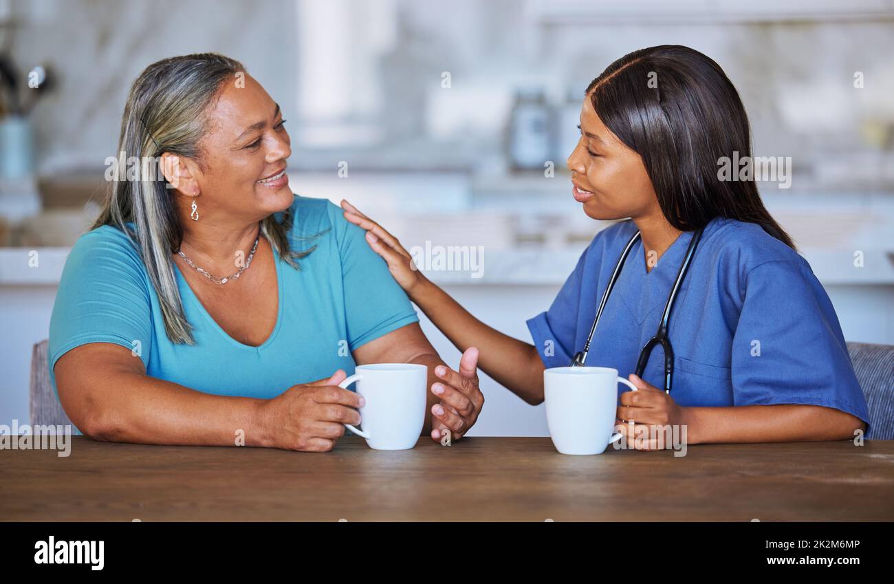 Black african woman doctor hi-res stock photography and images - Alamy