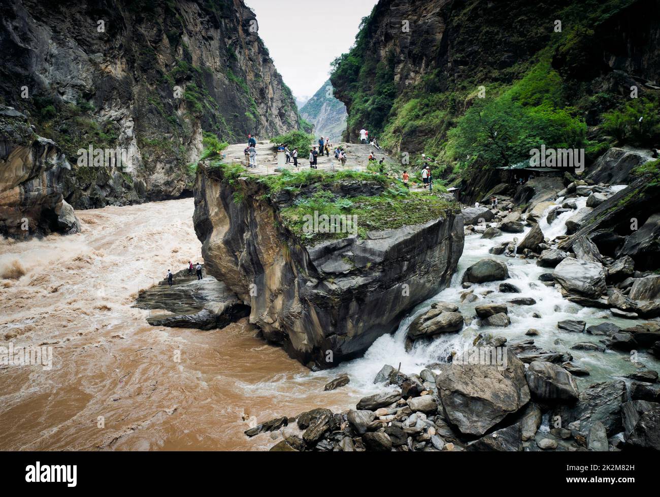 Tiger Leaping at Jinsha River, Yunnan Province, China Stock Photo