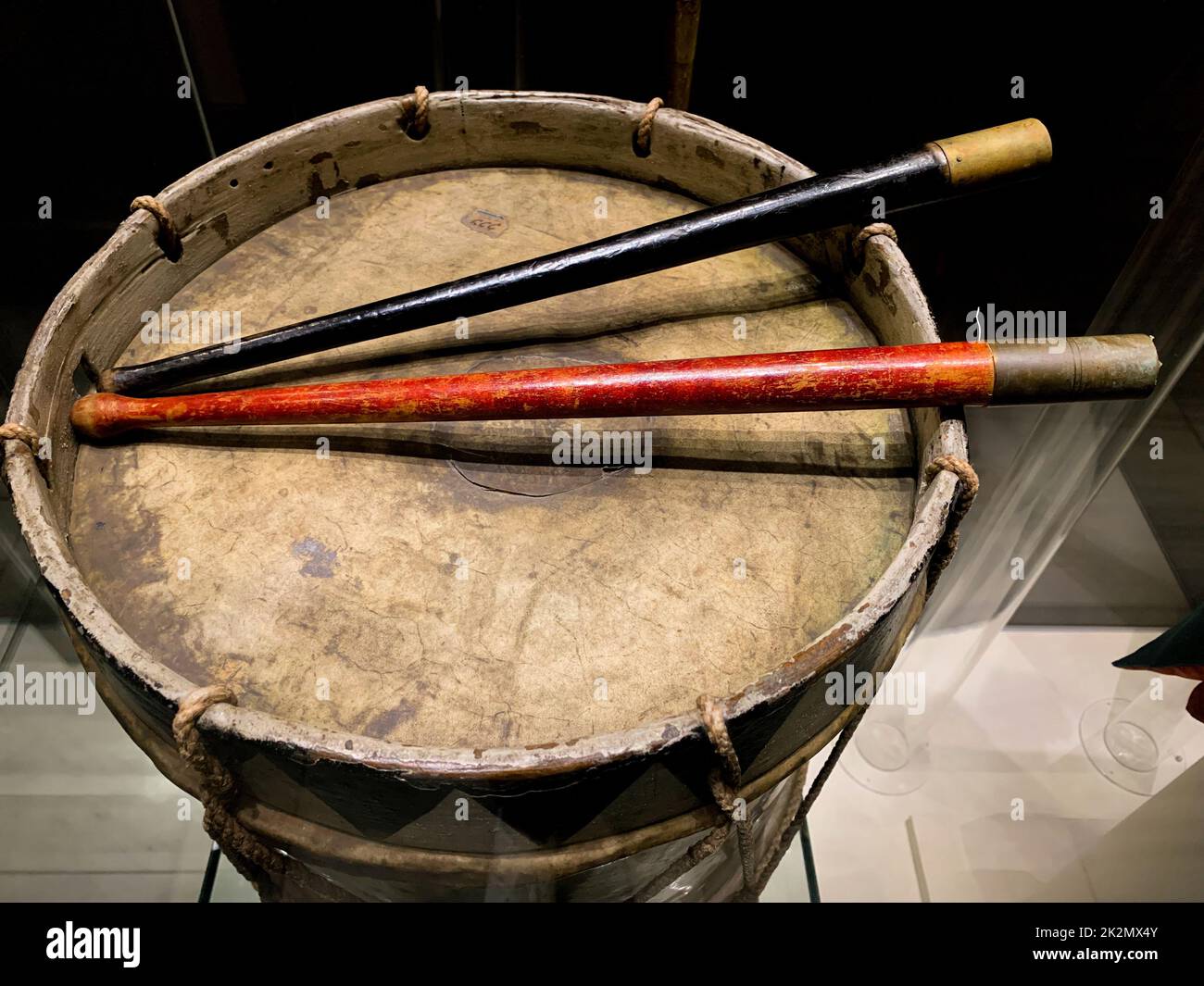 Drumsticks and drum hires stock photography and images Alamy