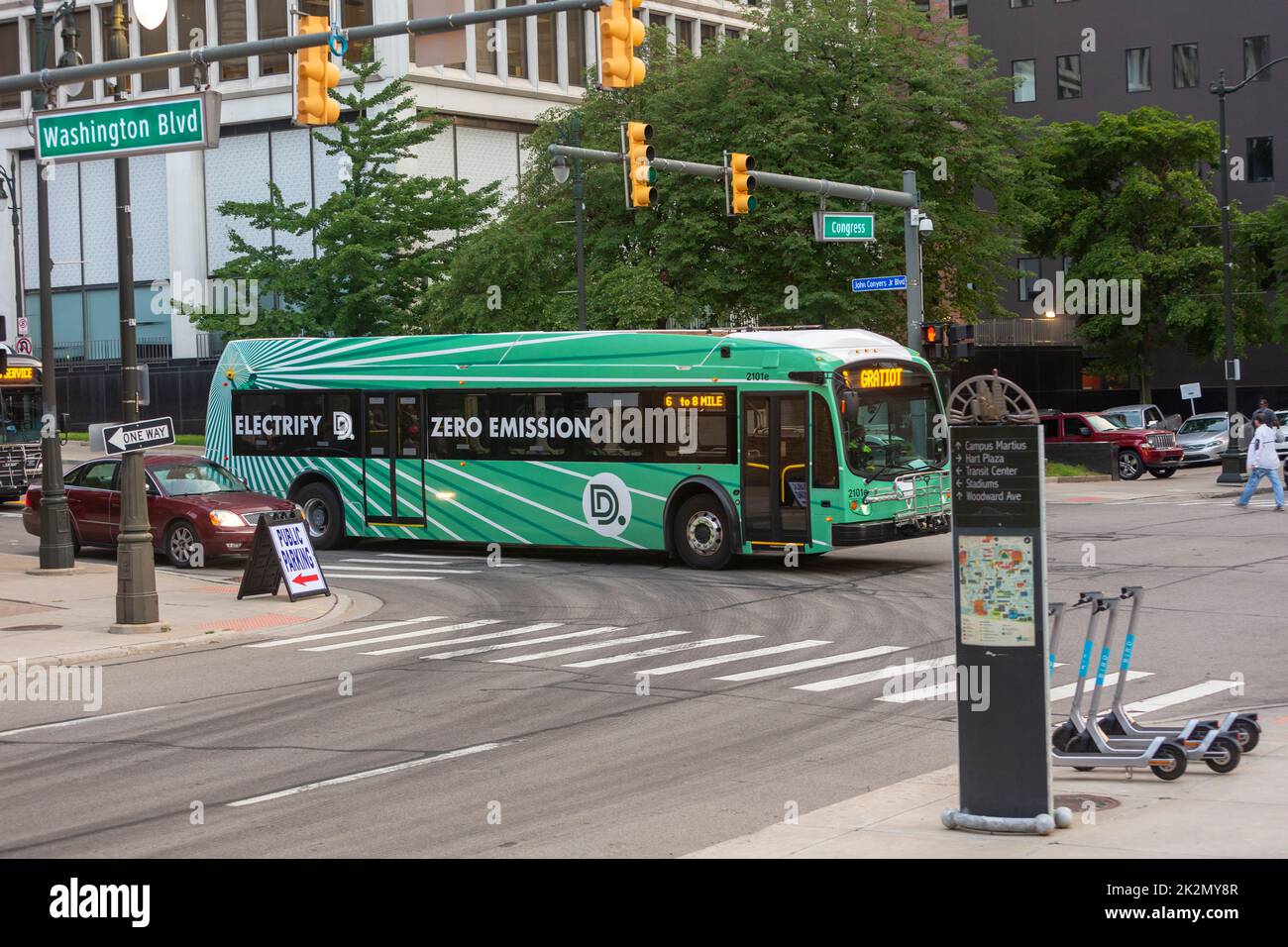 Detroit, Michigan - An electric-powered city bus, operated by the Detroit Department of Transportation. Stock Photo
