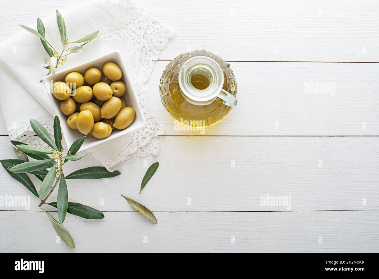 Olive oil bottle Stock Photo Alamy