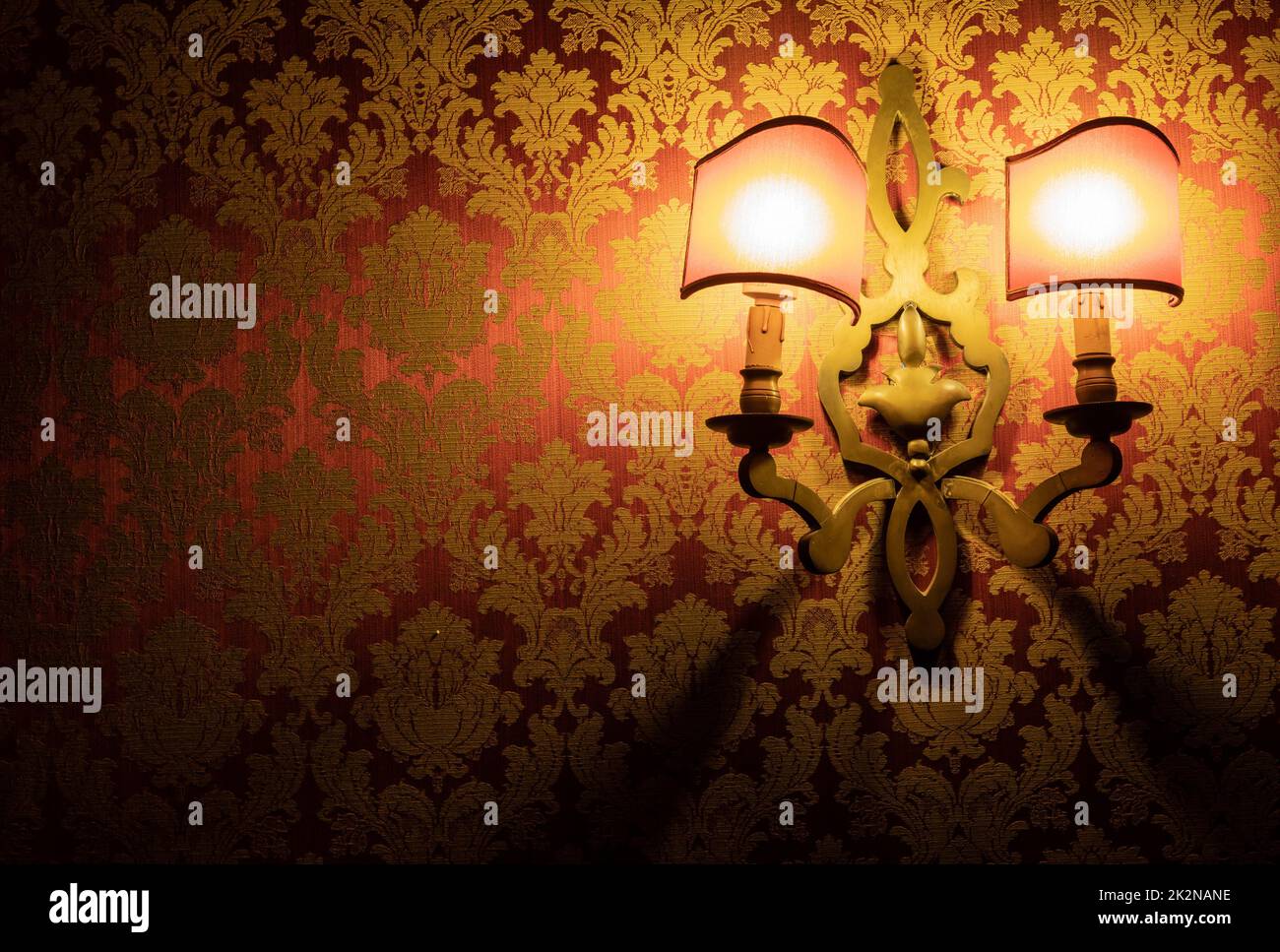 Vintage venetian background retro pattern old decorative wallpaper