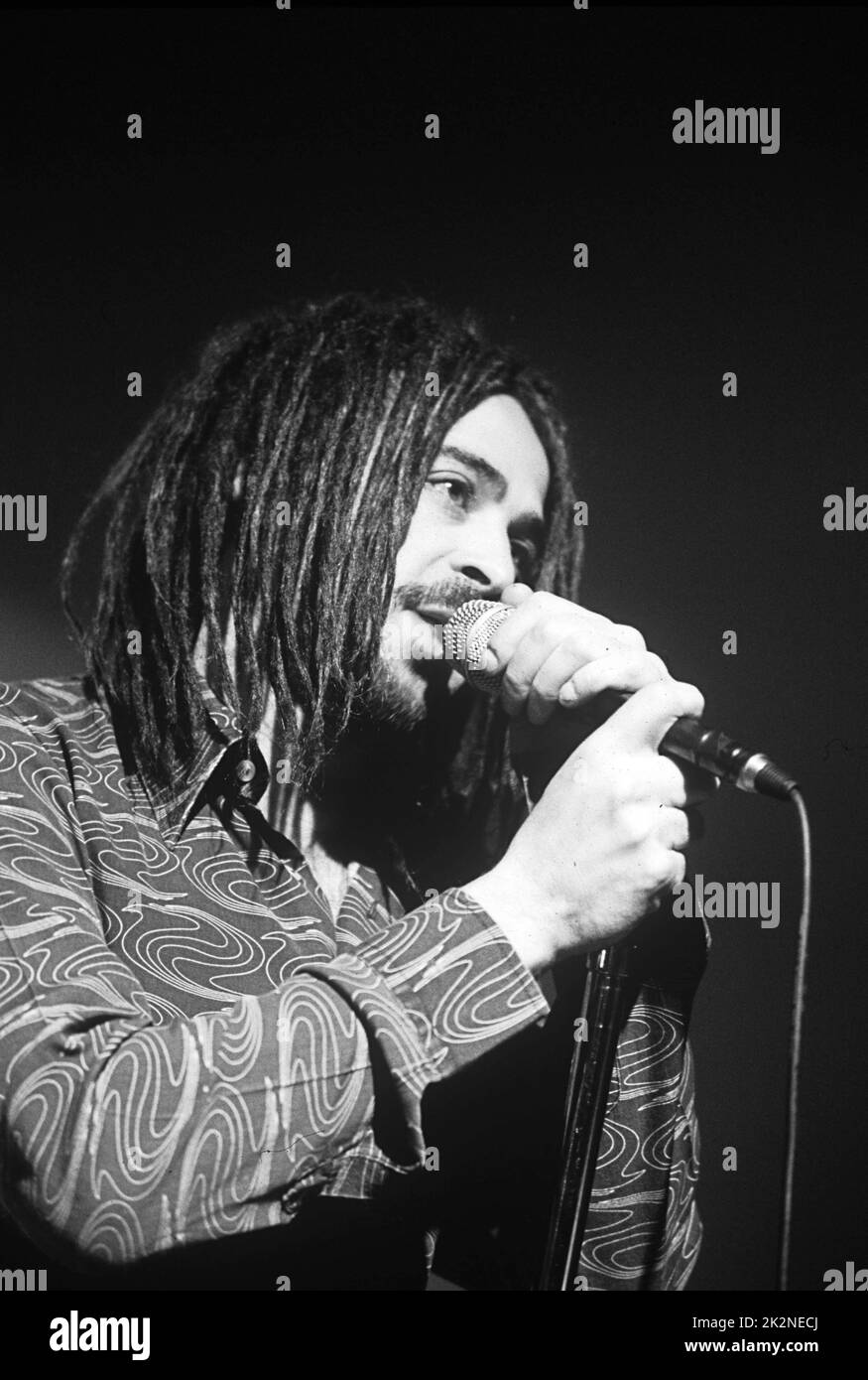 Counting crows concert Black and White Stock Photos & Images - Alamy