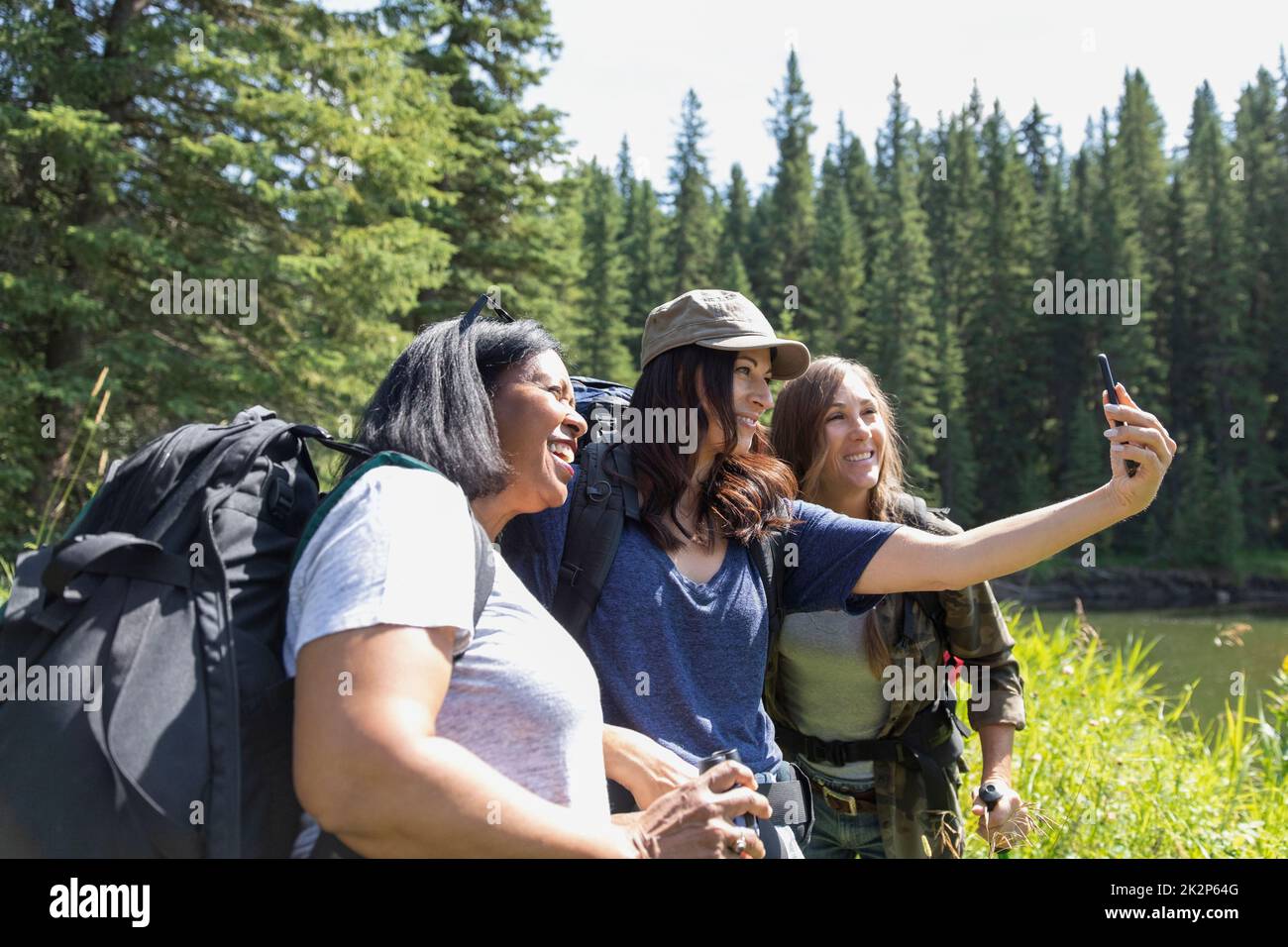 Women in sunshine hi-res stock photography and images - Alamy