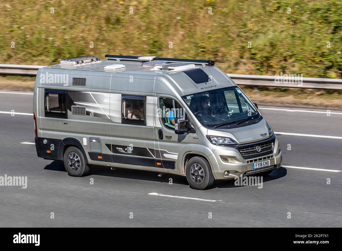 Fiat van hi-res stock photography and images - Page 3 - Alamy