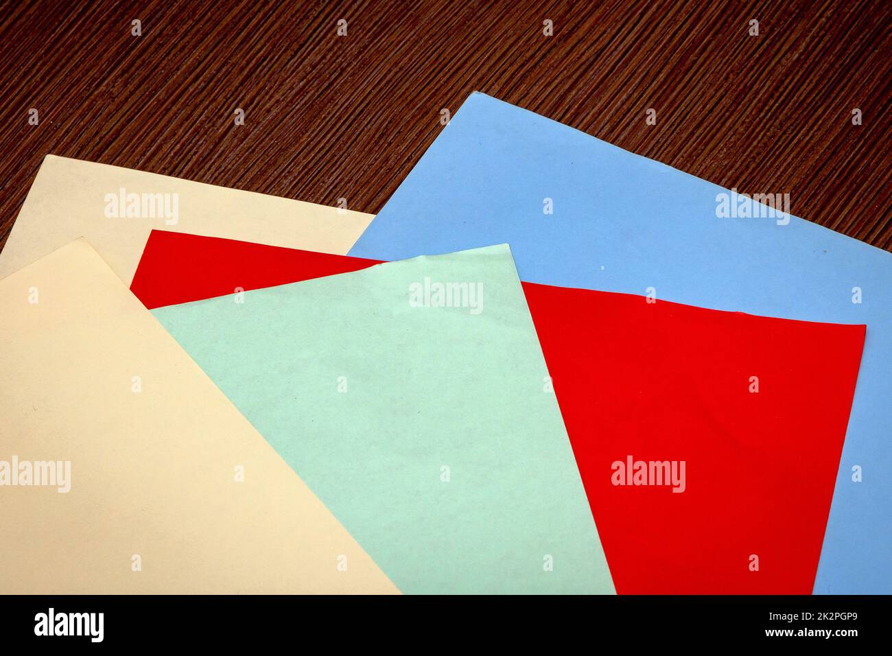 Pile papers hi-res stock photography and images - Alamy