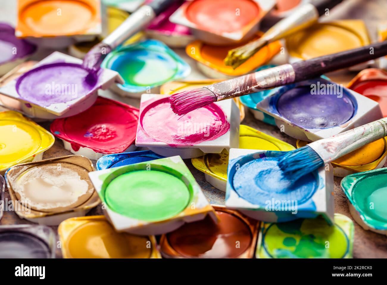 Brushes picture hi-res stock photography and images - Alamy