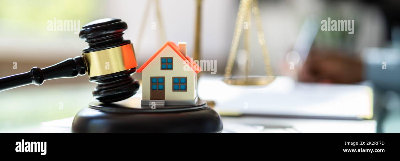 Real Estate Property Auction Stock Photo Alamy