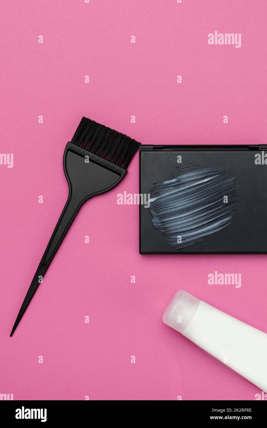 Tools for hair dye Stock Photo Alamy