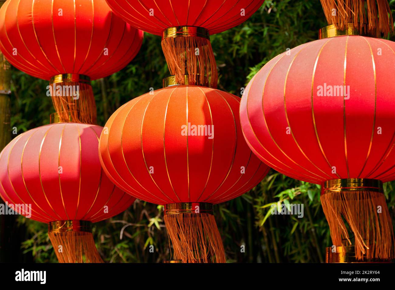 Traditional lanterns hi-res stock photography and images - Alamy