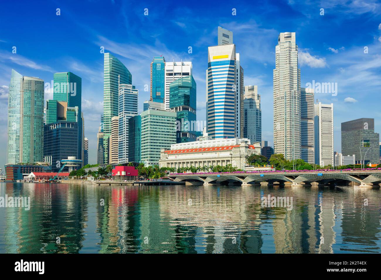Natural skyscrapers hi-res stock photography and images - Alamy