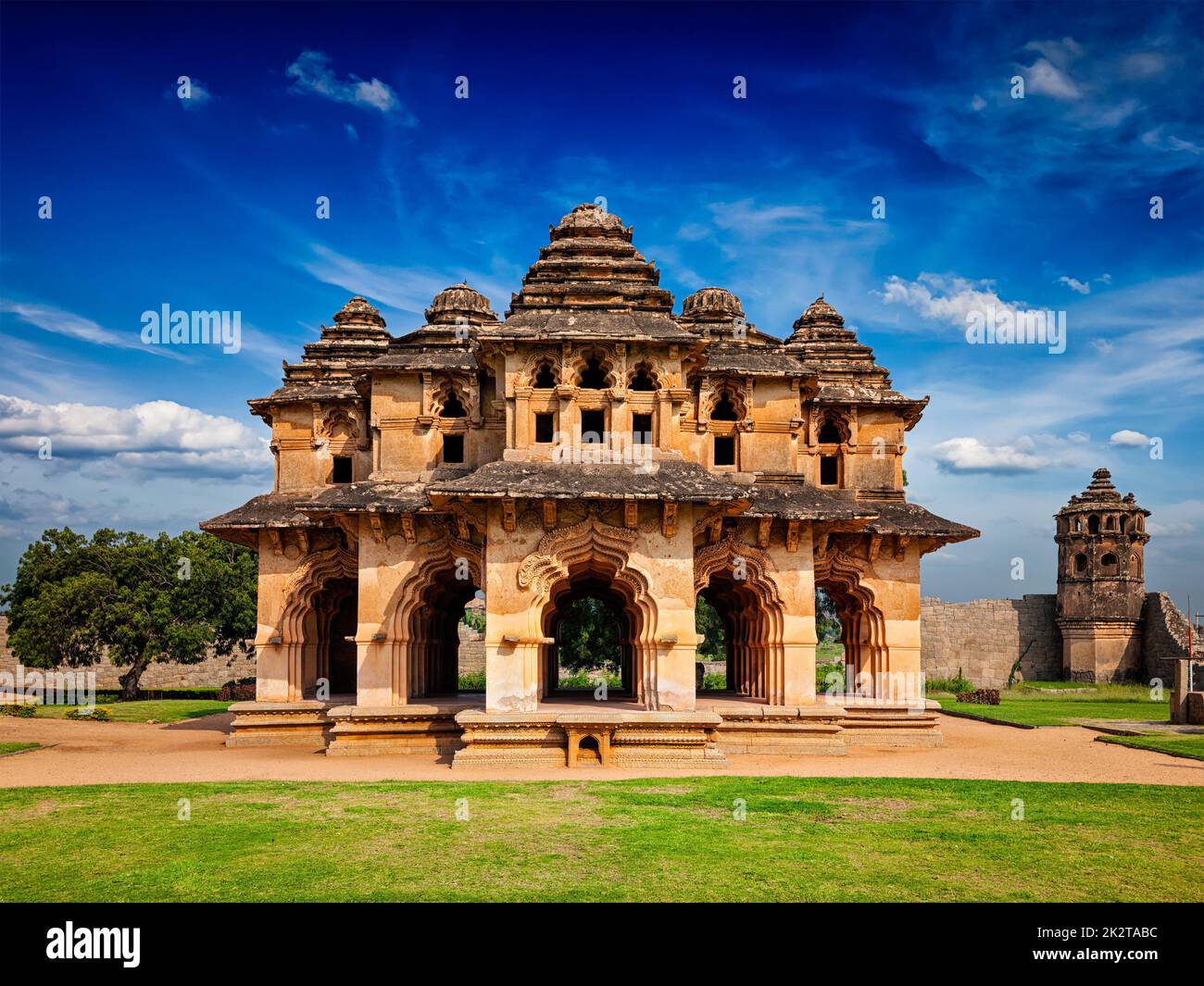 Lotus Mahal Pavilion Stock Photo Alamy