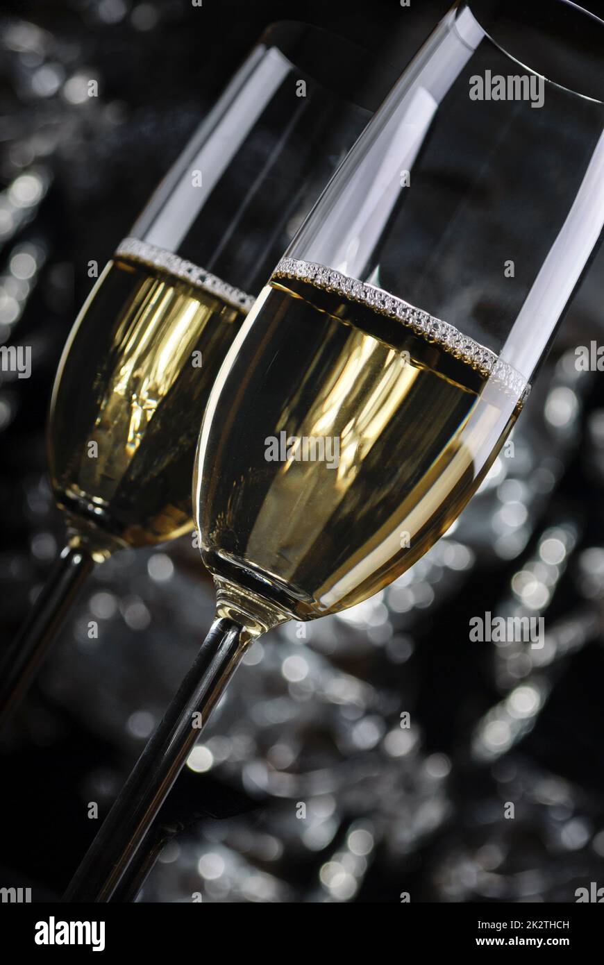 Two elegant crystal glasses hi-res stock photography and images - Alamy