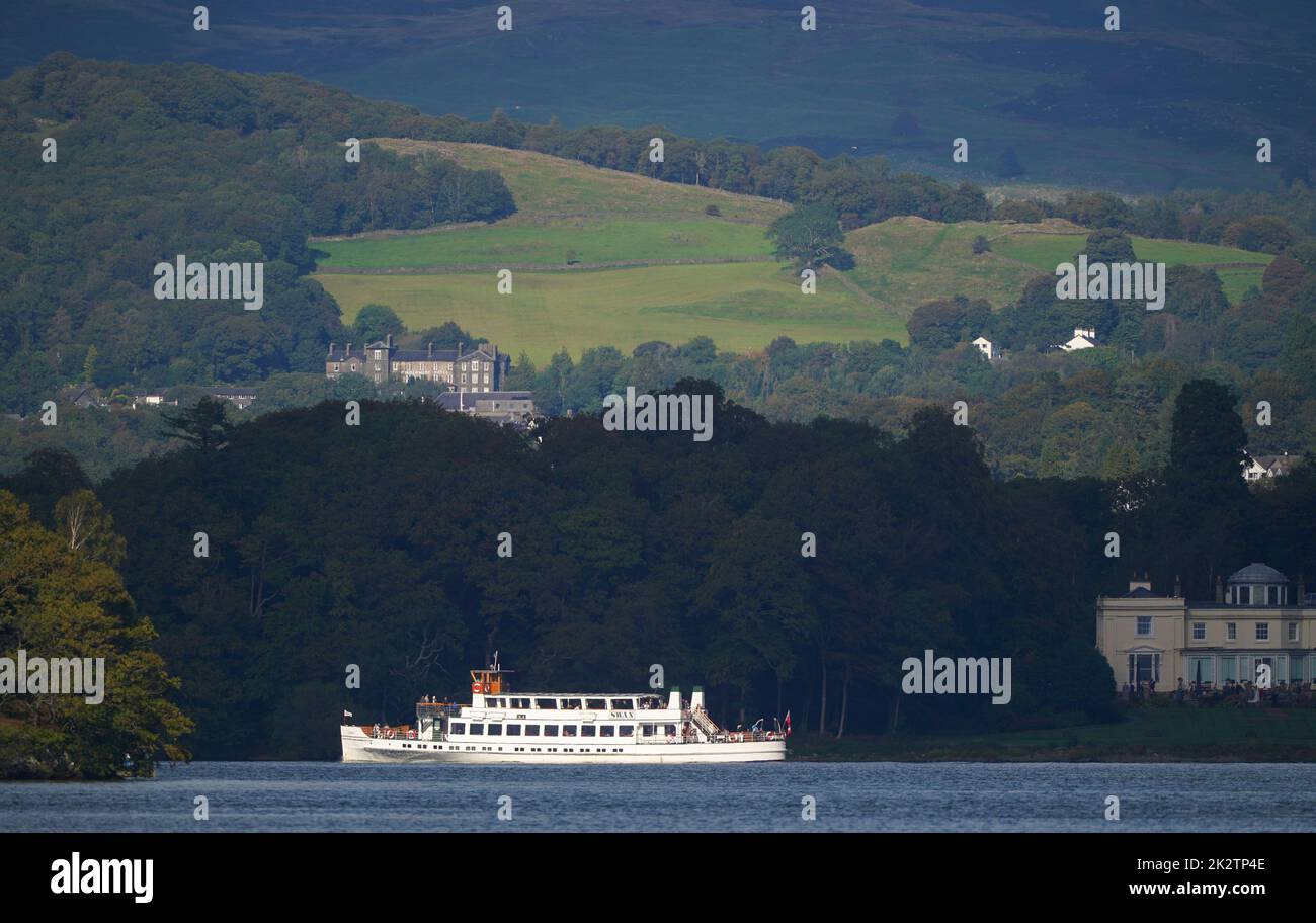 A ferry steamer on on Lake Windermere in Cumbria. Picture date: Friday September 23, 2022. Stock Photo