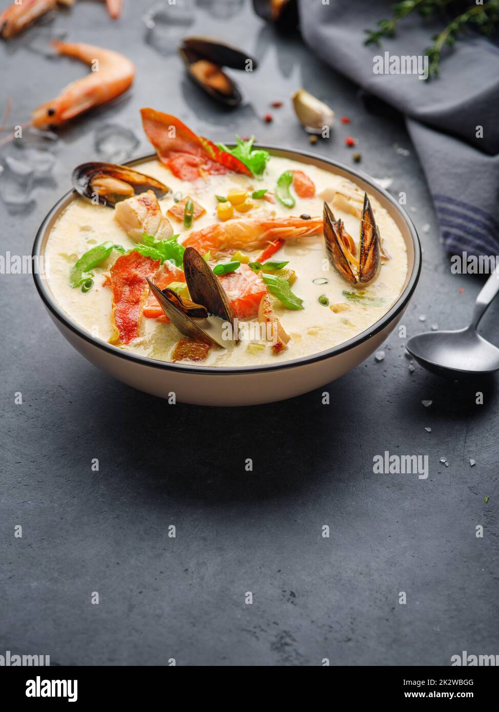 Clam shrimp hires stock photography and images Alamy