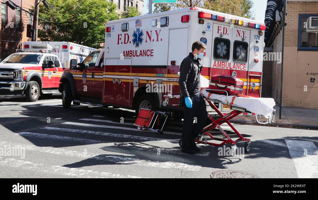 NYPD Emergency Services Unit (ESU) response to incident in the Bronx, New York, NY USA Stock Photo
