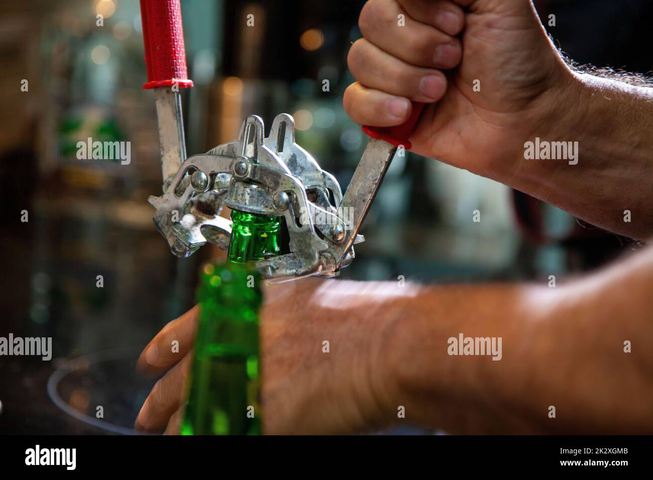 Two Handed Capping Hand capper hi-res stock photography and images - Alamy