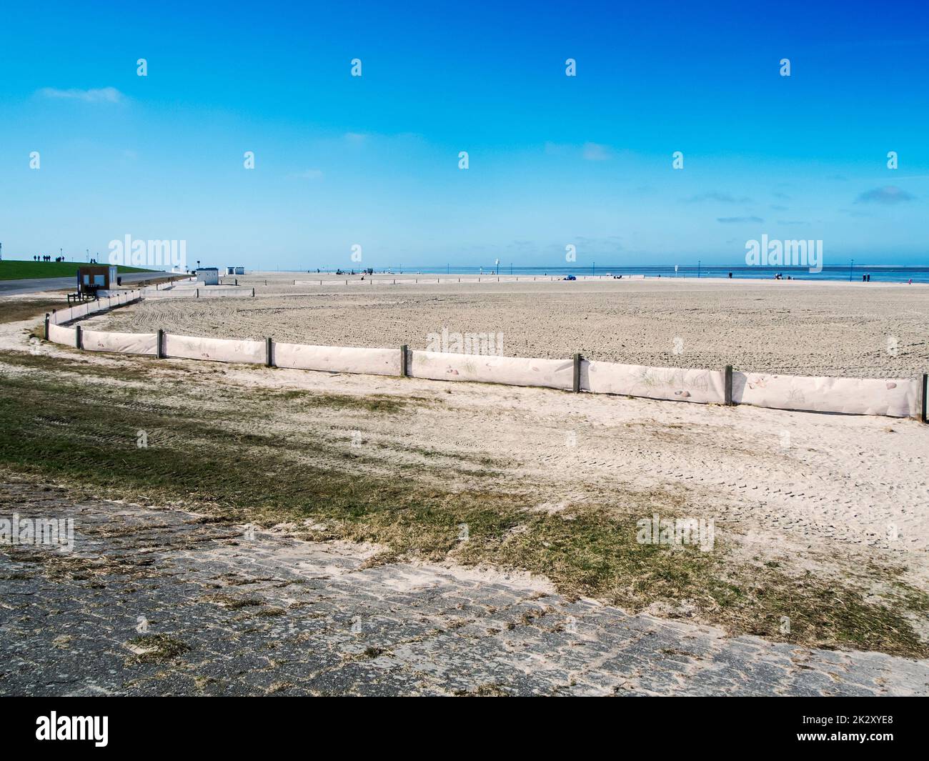 Empty landscape hi-res stock photography and images - Alamy