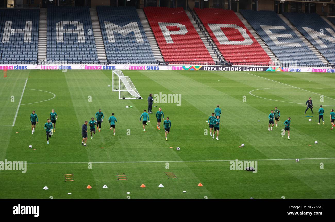 Soccer Football - UEFA Nations League - Republic of Ireland Training - Hampden Park, Glasgow, Scotland, Britain - September 23, 2022 General view of Republic of Ireland players during training REUTERS/Russell Cheyne Stock Photo