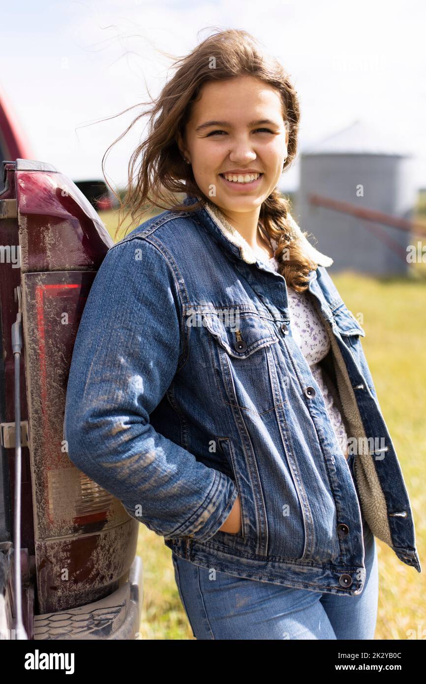 Happy preteen hi-res stock photography and images - Alamy