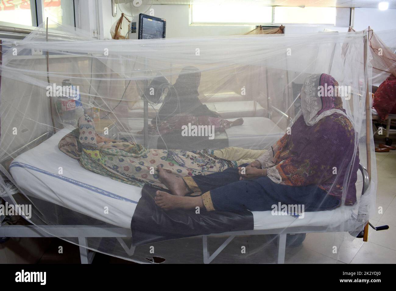 Lahore, Pakistan. 23rd Sep, 2022. Patients infected with dengue fever