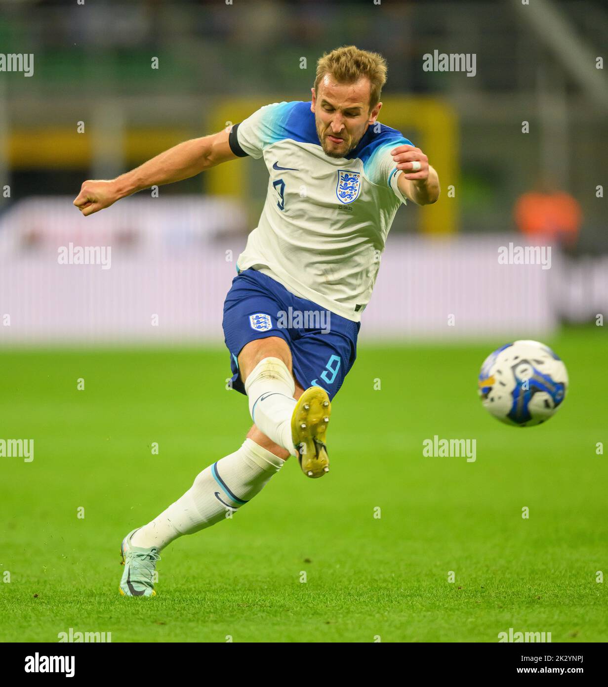 23 Sep 2022 - Italy v England - UEFA Nations League - Group 3 - San Siro  England's Harry Kane gets in a shot on goal during the UEFA Nations League match against Italy. Picture : Mark Pain / Alamy Live News Stock Photo