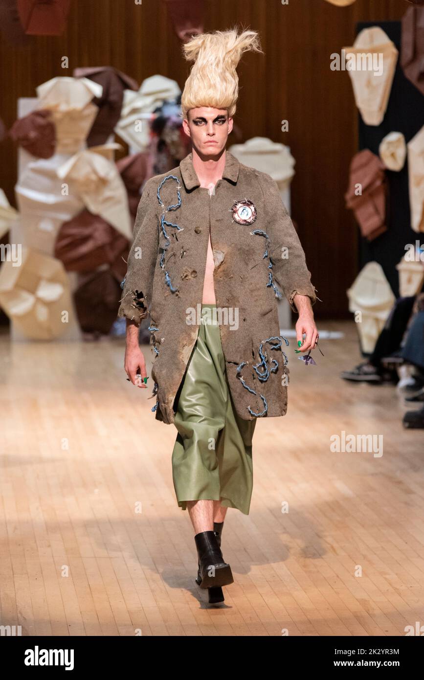 Model Sam Latronico, modelling on catwalk for VIN+OMI 'Opinions' show for London Fashion Week 2022. Recycled materials. Sustainable fashion. Stock Photo