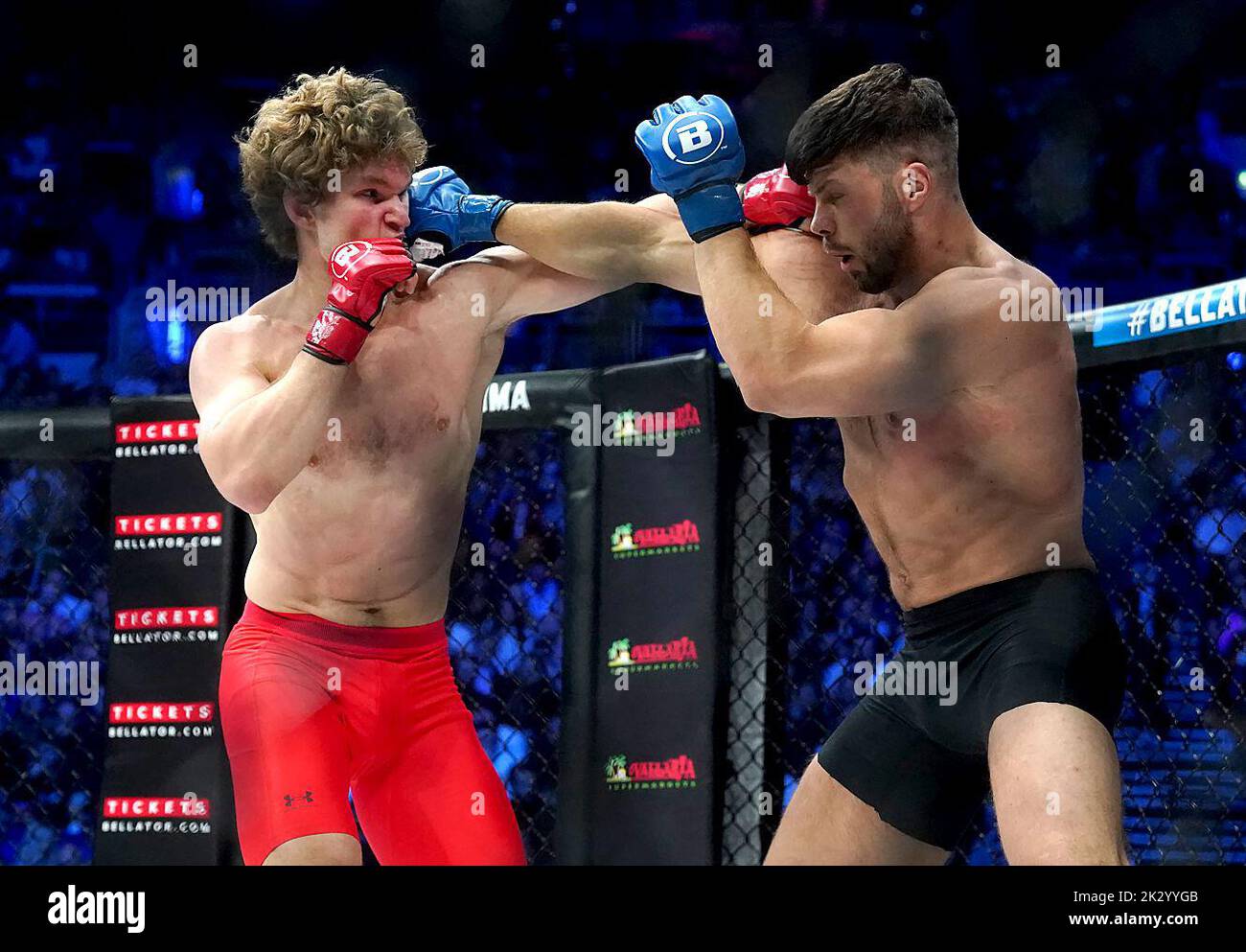 Karl Albrektsson (left) and Karl Moore in action during their Light Heavyweight bout during Bellator 385 at the 3 Arena, Dublin. Picture date: Friday September 23, 2022. Stock Photo