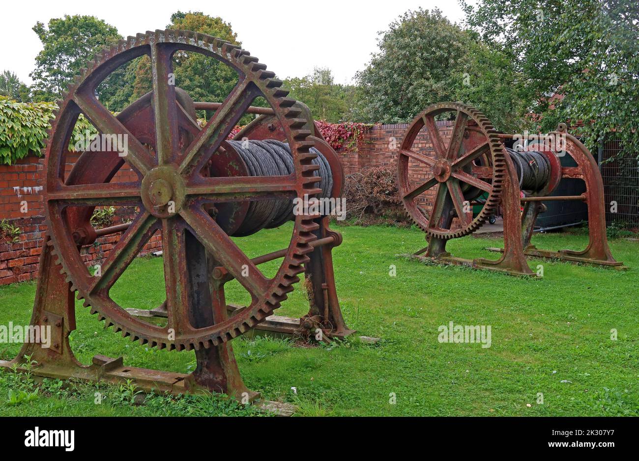 Rusty Victorian canal and waterways winding gear Stock Photo