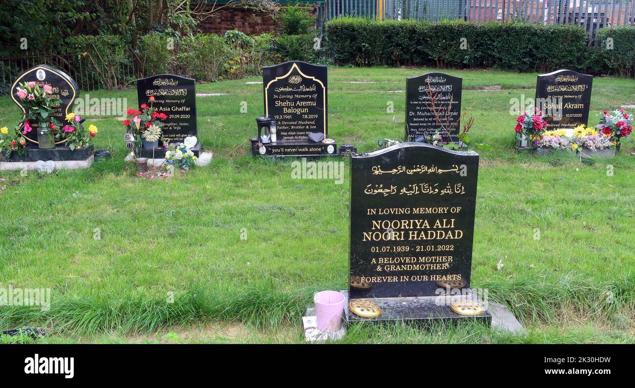 Muslim section, of Warrington cemetery, Manchester Road, Warrington, Cheshire, England, UK, WA1 3BG Stock Photo