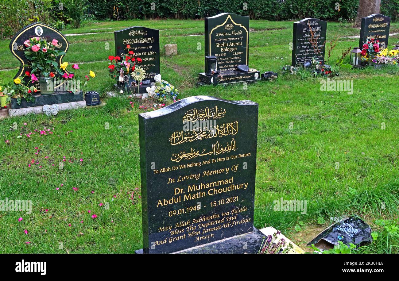 Muslim section, of Warrington cemetery, Manchester Road, Warrington, Cheshire, England, UK, WA1 3BG Stock Photo