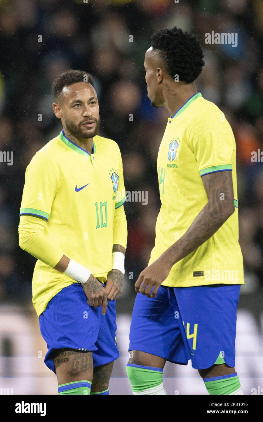 Le Havre, France. 24th Sep, 2022. Neymar and Eder Militao of Brazil in action during the International Friendly match between Brazil and Ghana at Stade Oceane, on September 23, 2022 in Le Havre, France. Photo by David Niviere/ABACAPRESS.COM Credit: Abaca Press/Alamy Live News Stock Photo