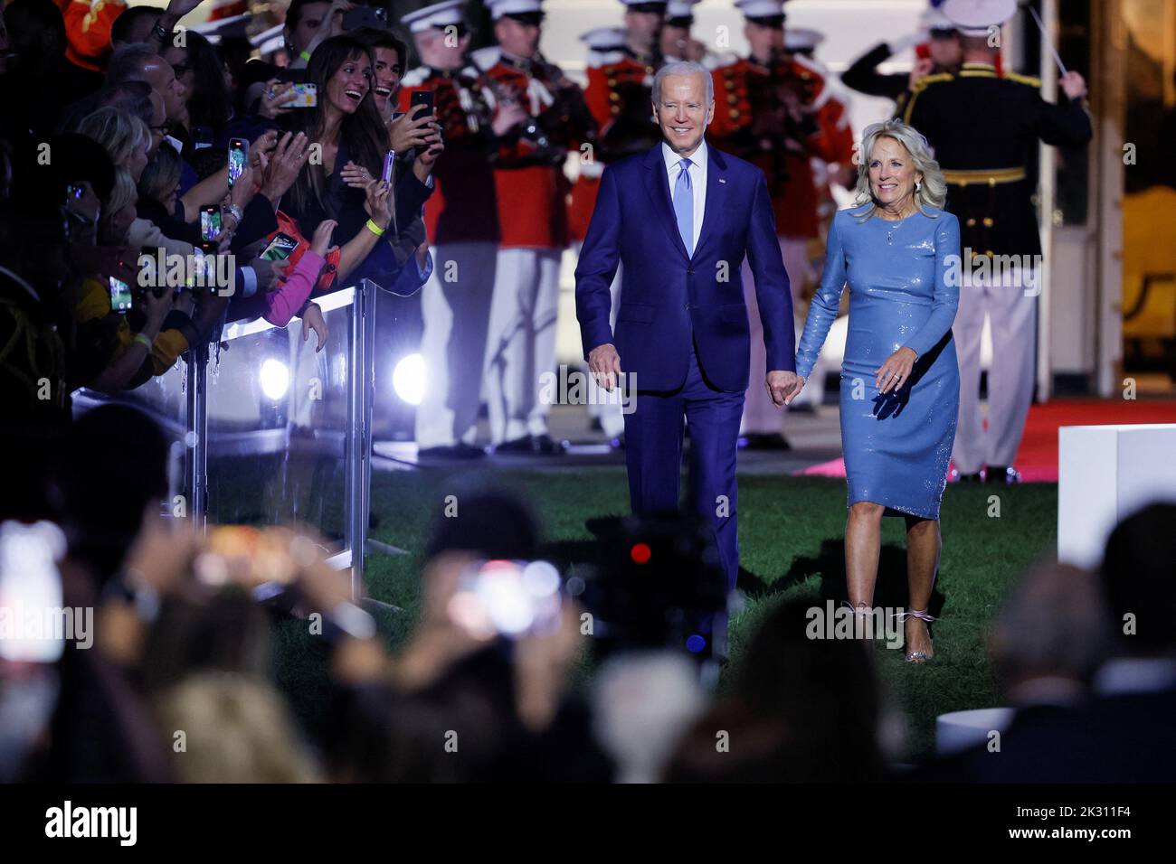 U.S. President Joe Biden and First Lady Jill Biden attend a performance by British rocker Elton John at the White House in Washington, U.S., September 23, 2022. REUTERS/Evelyn Hockstein Stock Photo