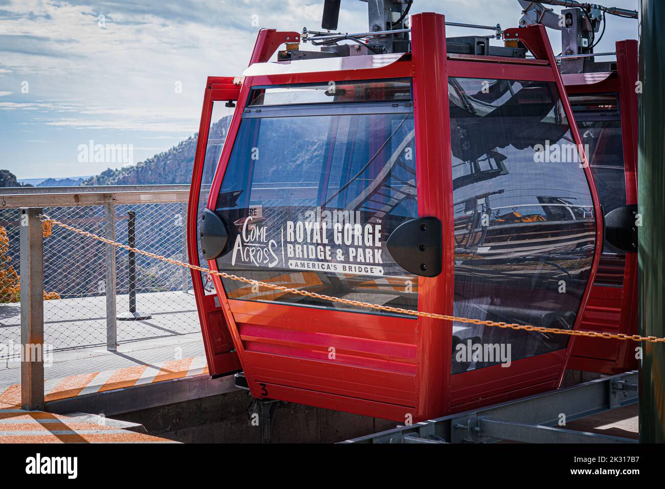 Aerial Gondola Ride in Royal Colorado Stock Photo Alamy