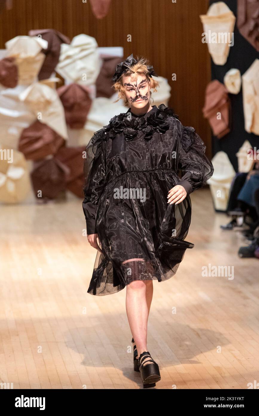 Model, modelling on catwalk for VIN+OMI 'Opinions' show for London Fashion Week 2022. Recycled materials. Sustainable fashion. Stock Photo