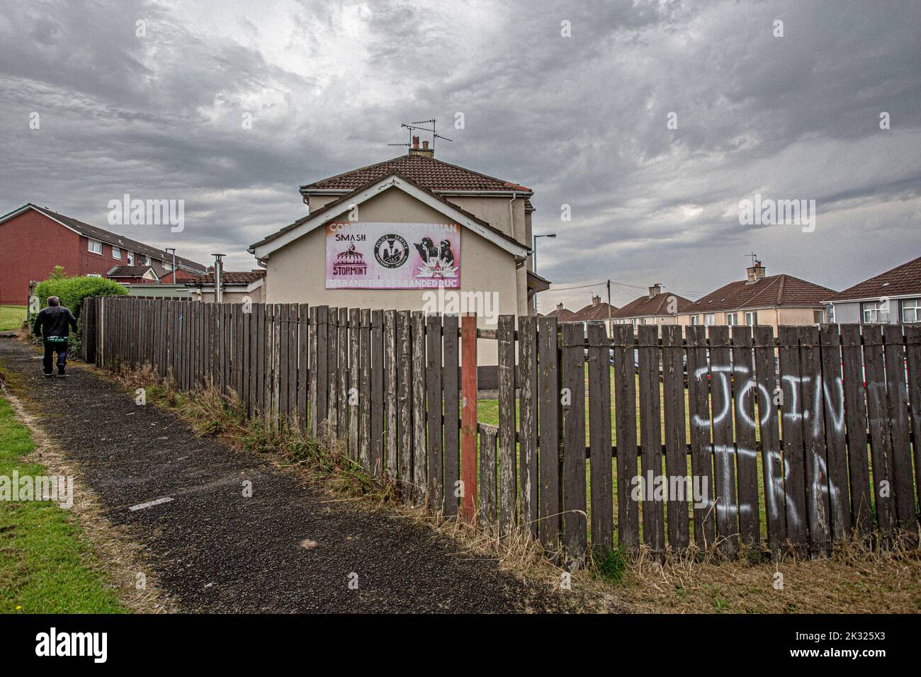 Join the IRA graffiti in the Creggan area of Derry , Londonderry, Nothern Irland . Stock Photo