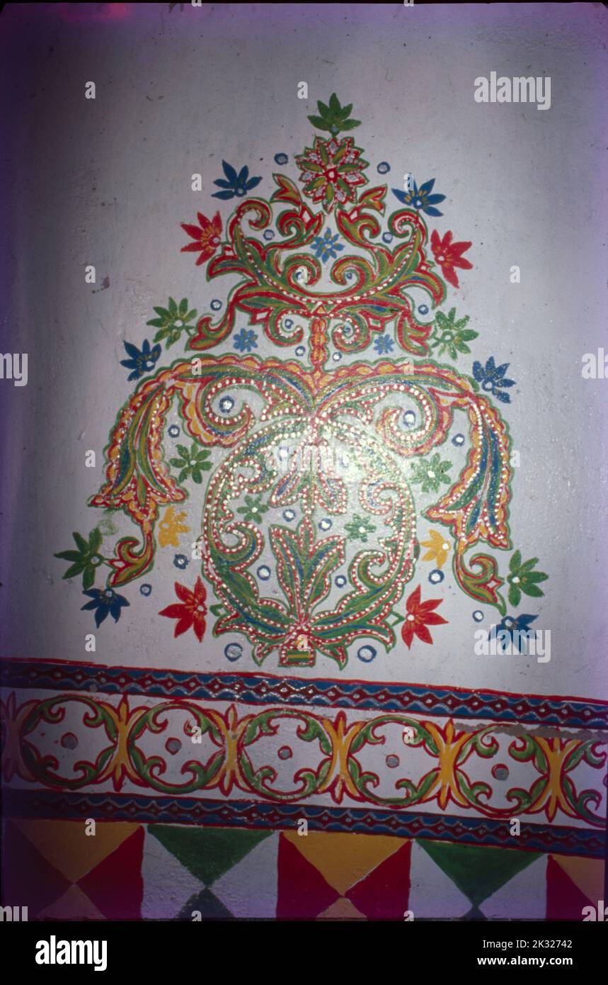Wall Painting On Kutch House, Gujrat Stock Photo - Alamy