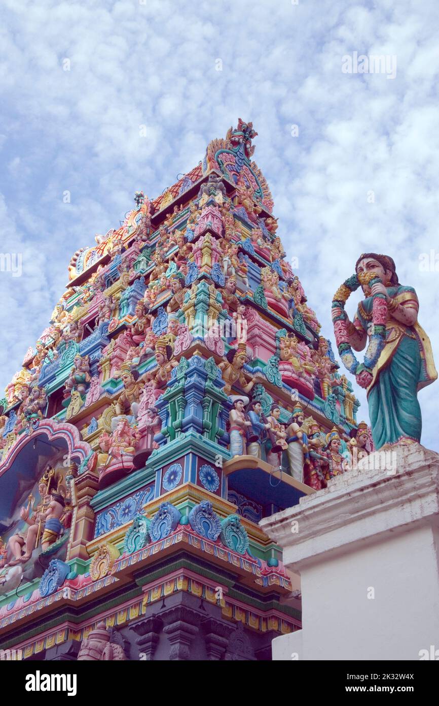 sri mariamman hindu temple in chinatown singapore Stock Photo