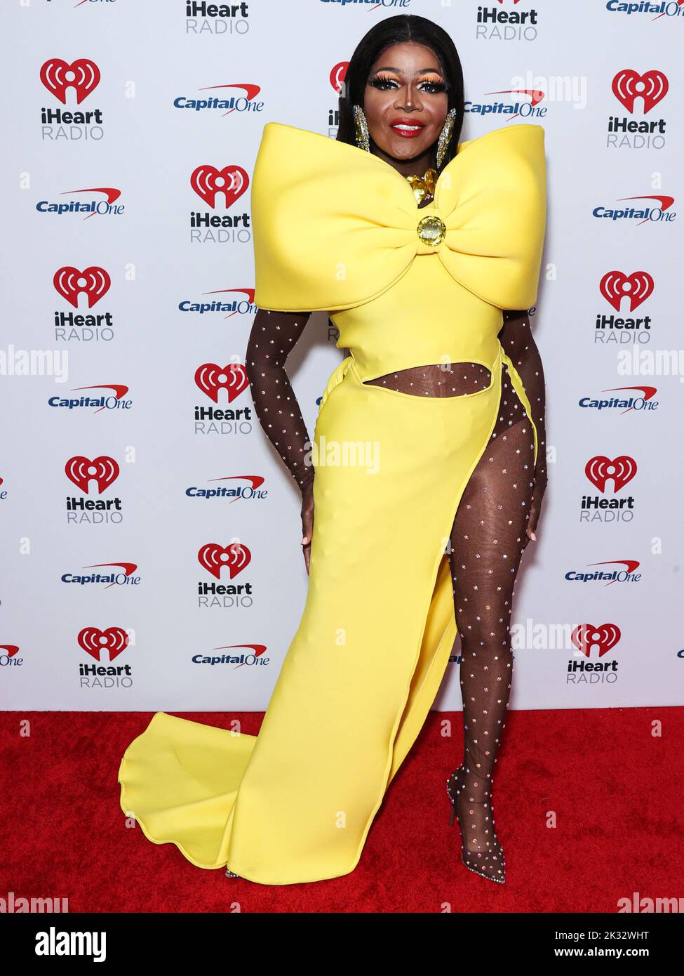 Montrease Ashed Rucker Coco Montrese Dorito