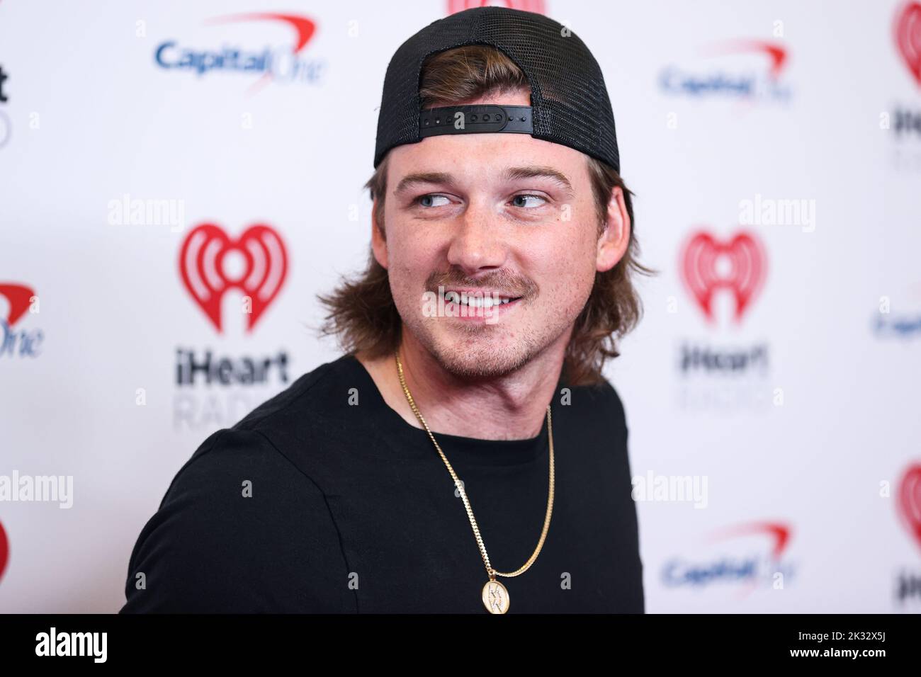 LAS VEGAS NEVADA USA SEPTEMBER 23 Morgan Wallen Poses In The Press 