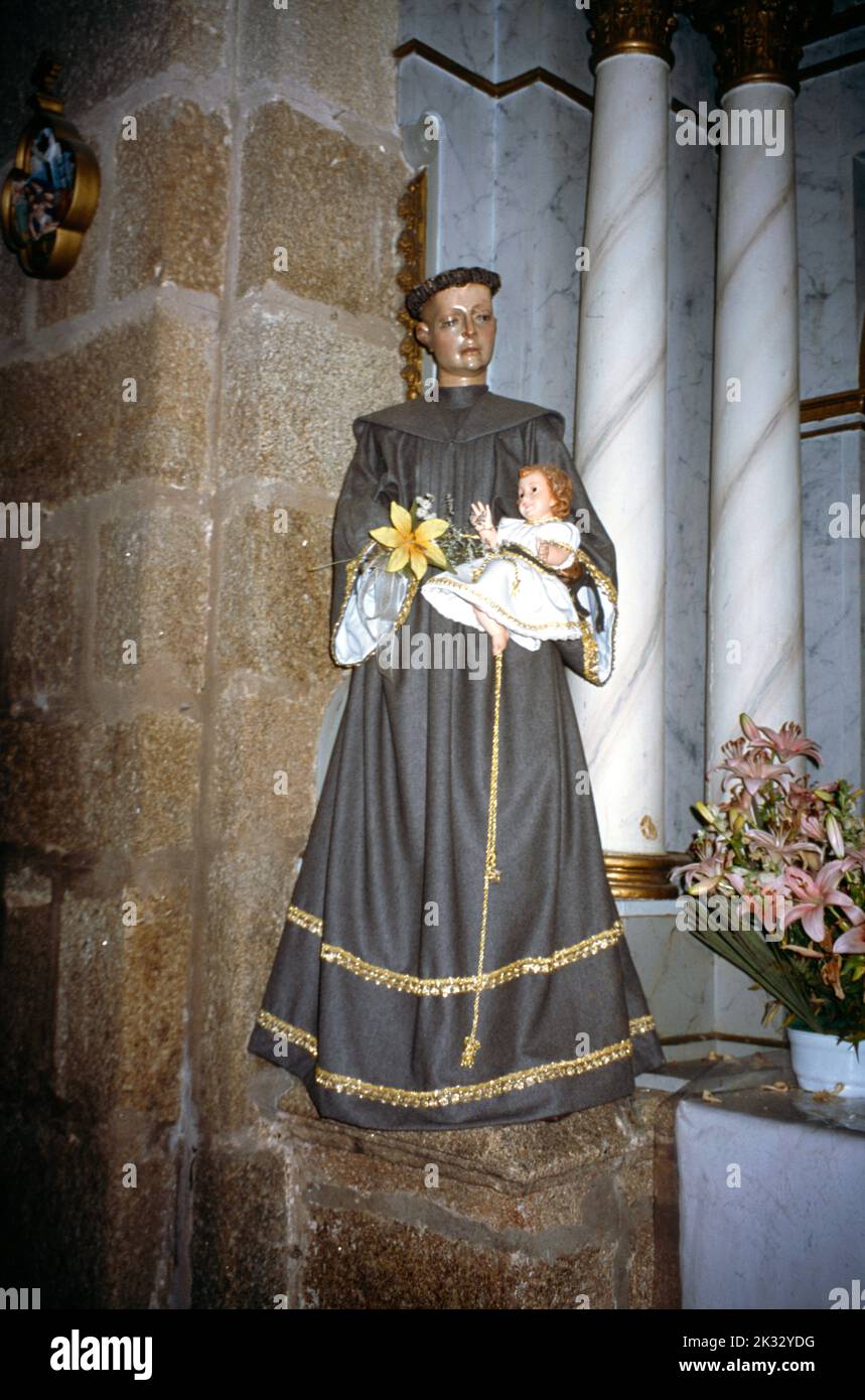 Cambados Galicia Spain Iglesia de San Francisco Statue of Anthony Of Padua & Baby Jesus Church was a part of Franciscan Monastery Stock Photo