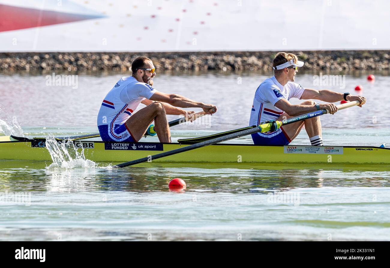 Racice, Czech Republic. 24th Sep, 2022. Oliver Wynne-Griffith, Thomas George of United Kingdom compete in the Men's Pair Final A during Day 7 of the 2022 World Rowing Championships at the Labe Arena Racice on September 24, 2022 in Racice, Czech Republic. Credit: Ondrej Hajek/CTK Photo/Alamy Live News Stock Photo