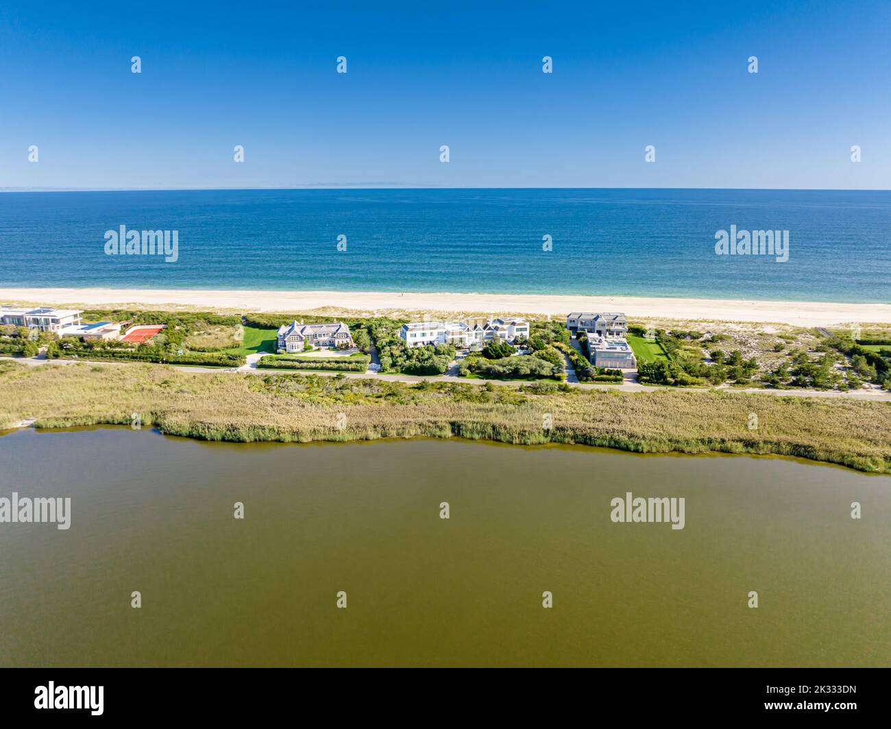 279 dune road hires stock photography and images Alamy