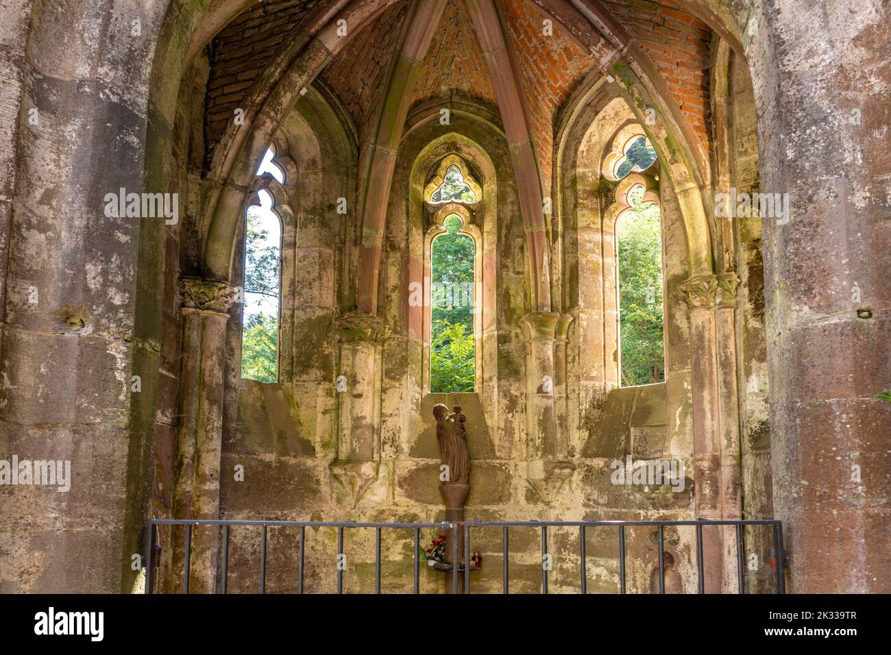 Die Ruine des Klosters Allerheiligen bei Oppenau, Schwarzwald, Baden-Württemberg, Deutschland |   Ruins of All Saints' Abbey Kloster Allerheiligen nea Stock Photo