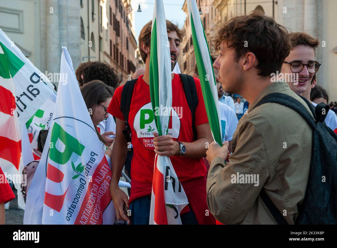 Rome, Italy 23/09/2022: Democratic Party closing of the electoral campaign for the Italian general election.  Piazza del Popolo. © Andrea Sabbadini Stock Photo