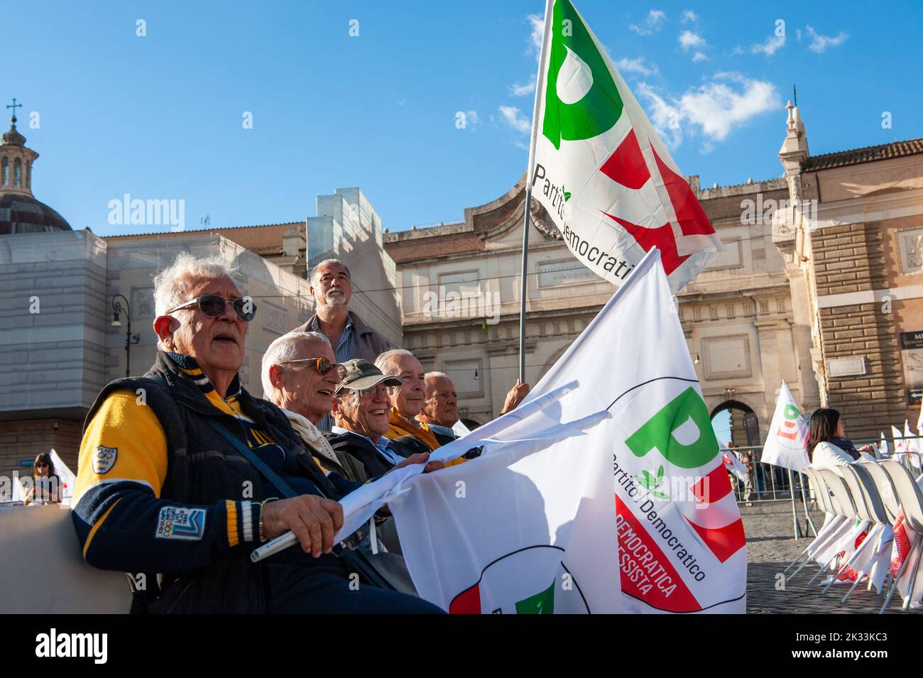 Rome, Italy 23/09/2022: Democratic Party closing of the electoral campaign for the Italian general election.  Piazza del Popolo. © Andrea Sabbadini Stock Photo