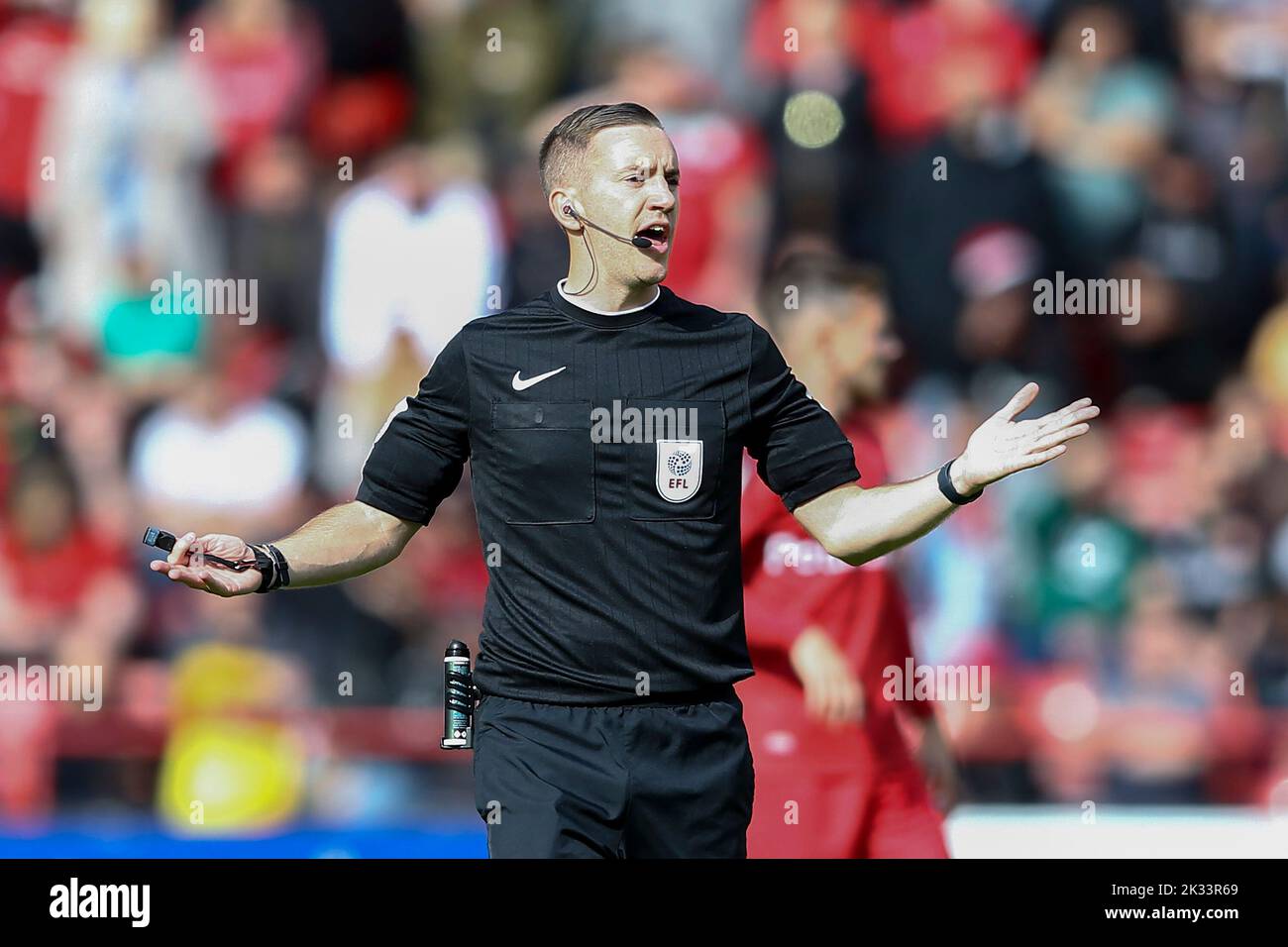 Walsall, UK. 24th Sep, 2022. Referee Ben Toner looks on. EFL Skybet Football league two match, Walsall v Tranmere Rovers at the Poundland Bescot Stadium in Walsall, West Midlands on Saturday 24th September 2022. this image may only be used for Editorial purposes. Editorial use only, license required for commercial use. No use in betting, games or a single club/league/player publications.pic by Chris Stading/Andrew Orchard sports photography/Alamy Live News Credit: Andrew Orchard sports photography/Alamy Live News Stock Photo