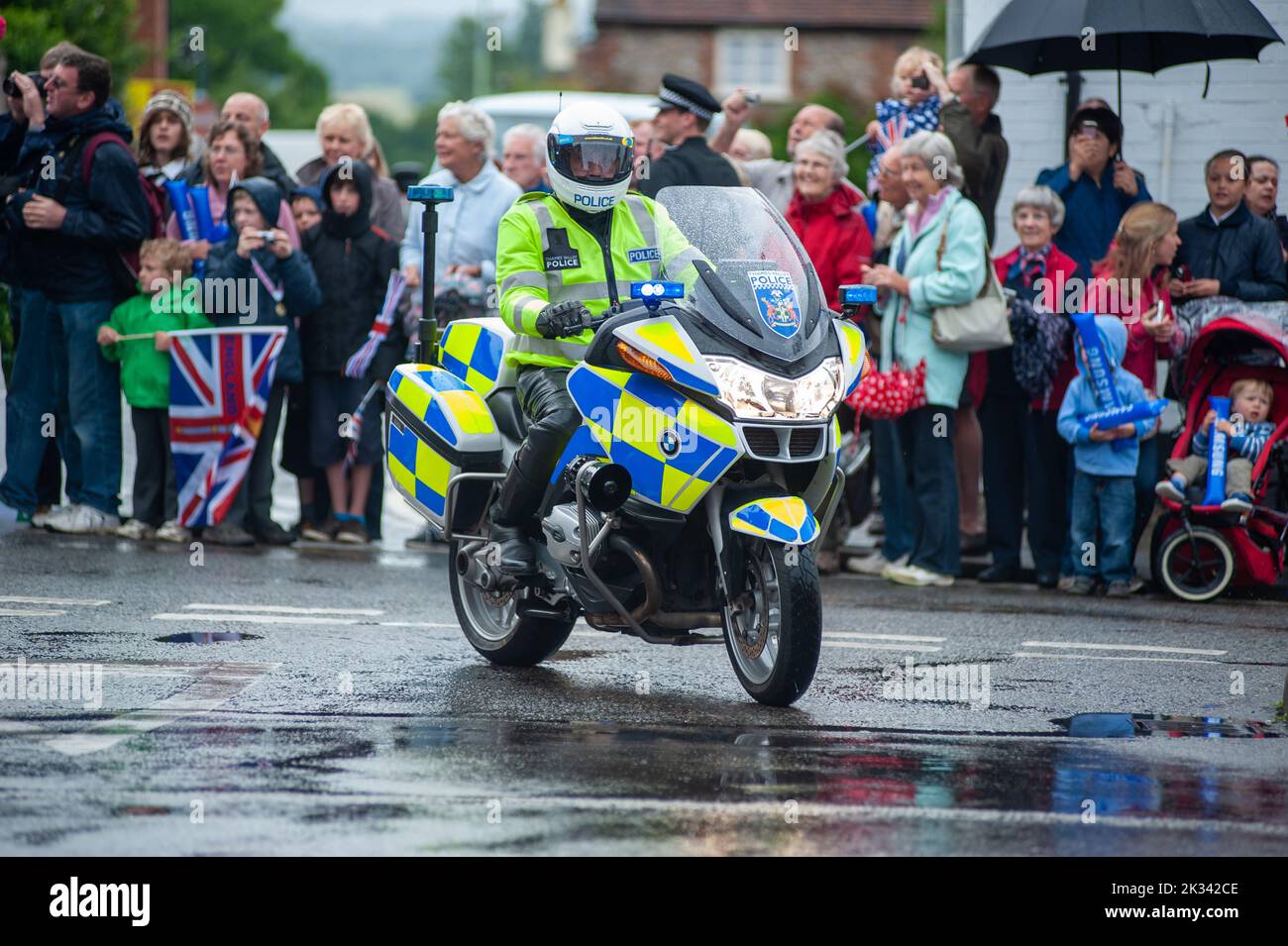 Wallingford Olympic Torch Procession, July 10th 2012 Stock Photo Alamy